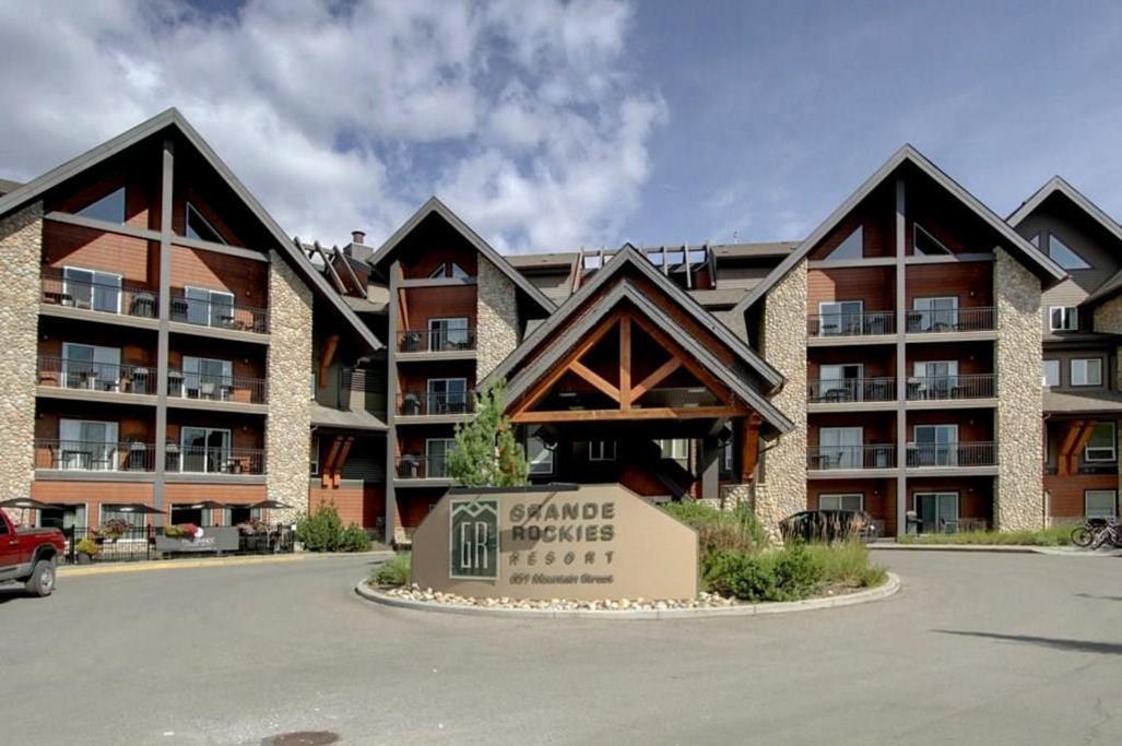 B&B Grand Rockies Resort 2Br 1Pullout Canmore Exteriér fotografie